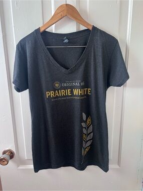 Original 16 Prairie White V-Neck Graphic Tee - Charcoal with Yellow Print